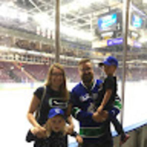 Meet your Posher, Derek